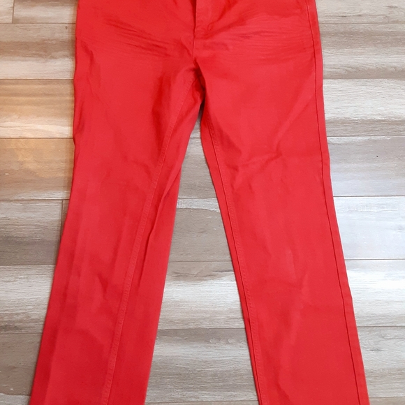 Red Fannel - Picture 2 of 5